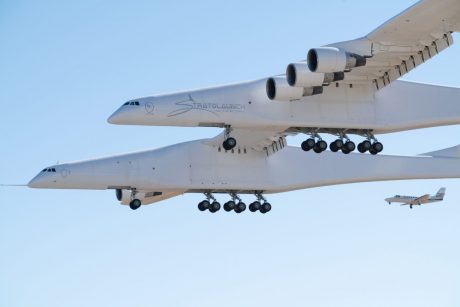 stratolaunch firstflight03 lg 1536x1025 e1576785402352 Економічні новини