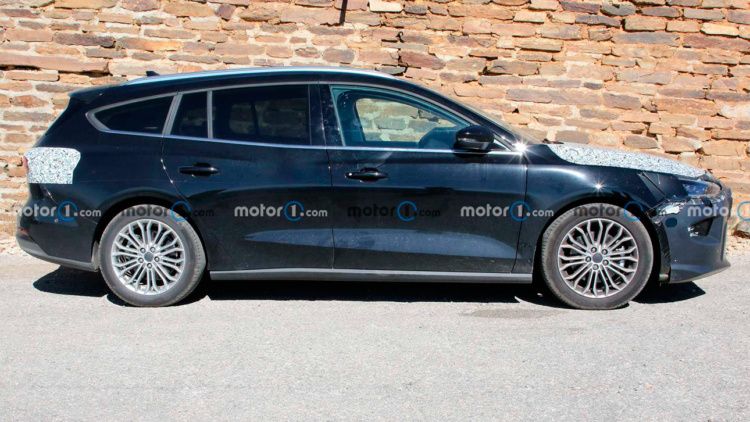 ford focus facelift spy photo Економічні новини - головні новини України та світу