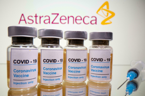 2020 11 19t091231z 626536888 rc296k9tuyms rtrmadp 3 health coronavirus oxford astrazeneca vaccine e1632990937409 Економічні новини - головні новини України та світу