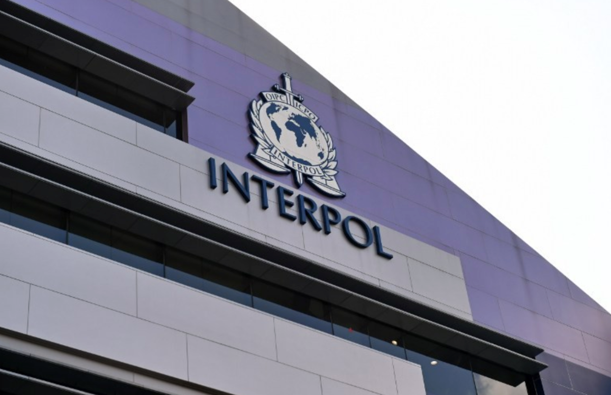 interpol Економічні новини