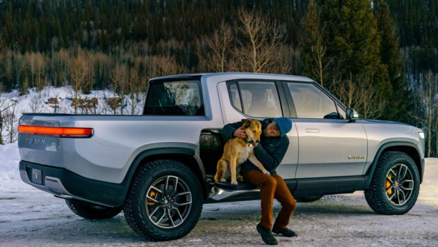 rivian r1t exterior electric pickup hevcars 34 Економічні новини