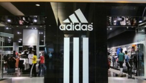 adidas 1 Економічні новини