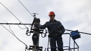 elektromontazhnik elektropostachannya avariya gettyimages 1240851291 1 4 650x410 Економічні новини - головні новини України та світу