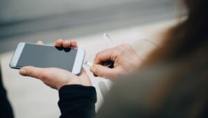 telefon Економічні новини - головні новини України та світу