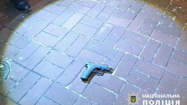 стрілянина