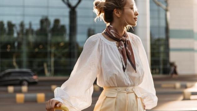 divchina aeroport litak valiza Економічні новини - головні новини України та світу