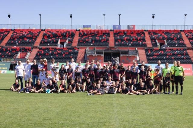 rivne den iz komandoju koroliv Економічні новини