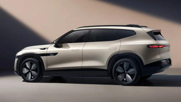 Volkswagen ID.UNYX 08